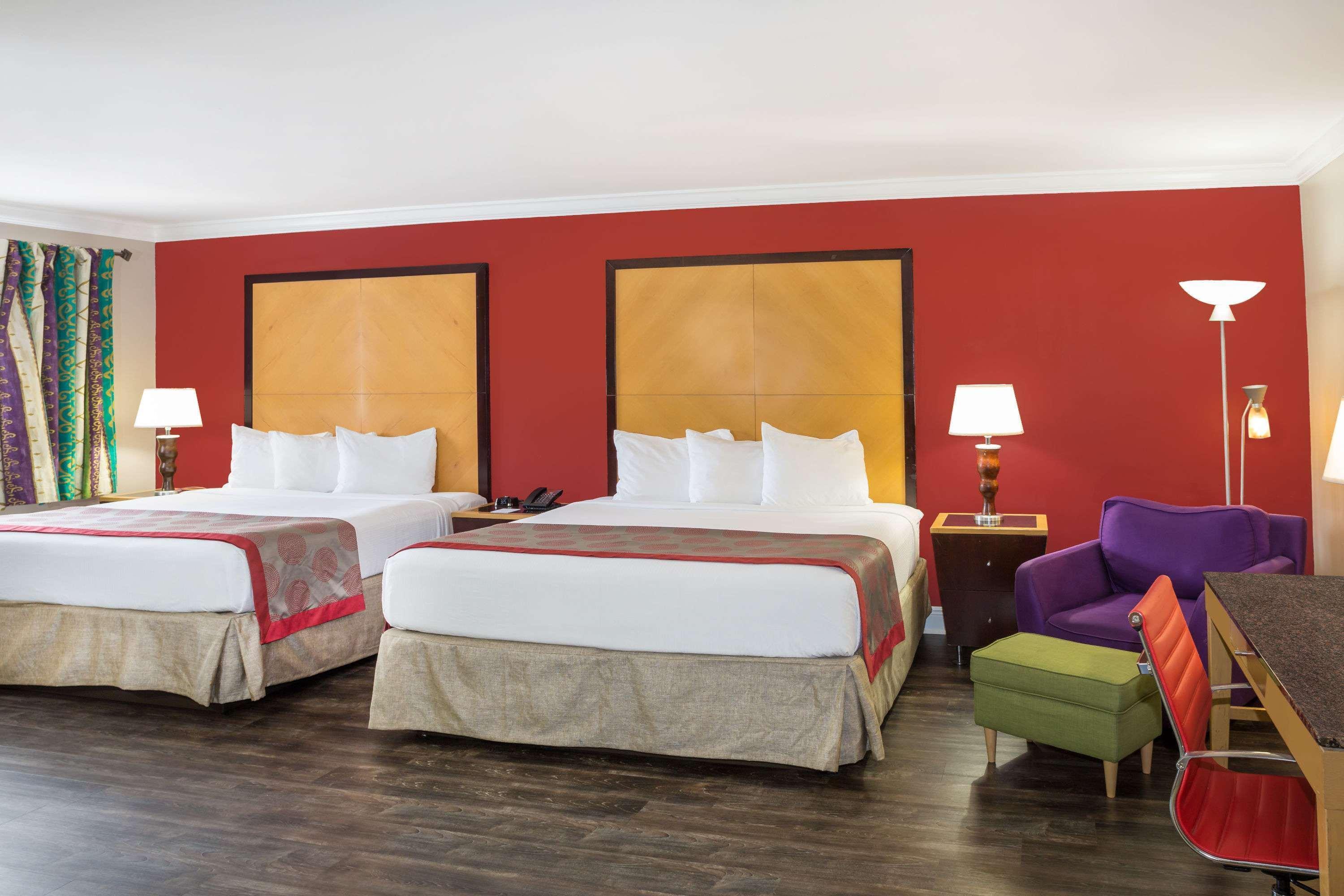Ramada By Wyndham Miami Springs/Miami International Airport Hotel Exterior foto