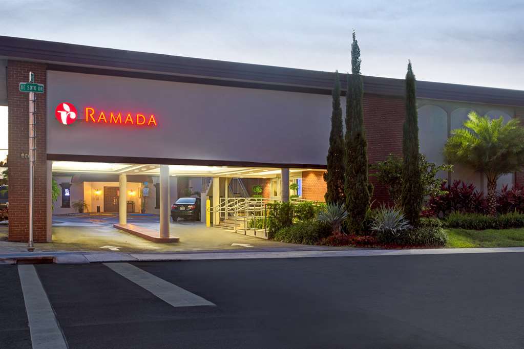 Ramada By Wyndham Miami Springs/Miami International Airport Hotel Exterior foto