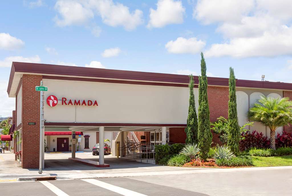 Ramada By Wyndham Miami Springs/Miami International Airport Hotel Exterior foto
