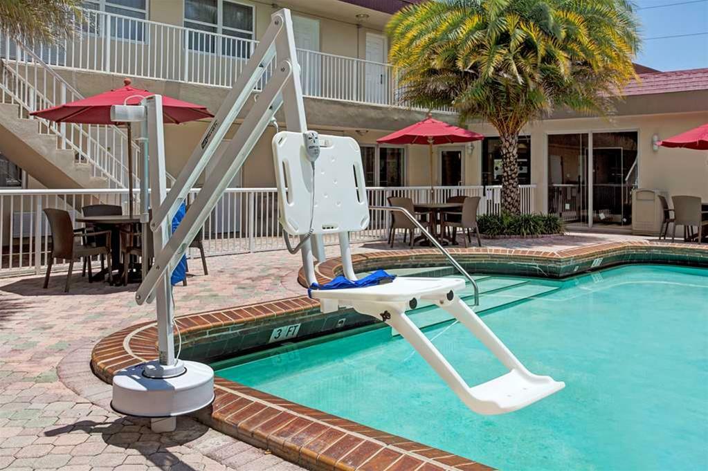 Ramada By Wyndham Miami Springs/Miami International Airport Hotel Exterior foto